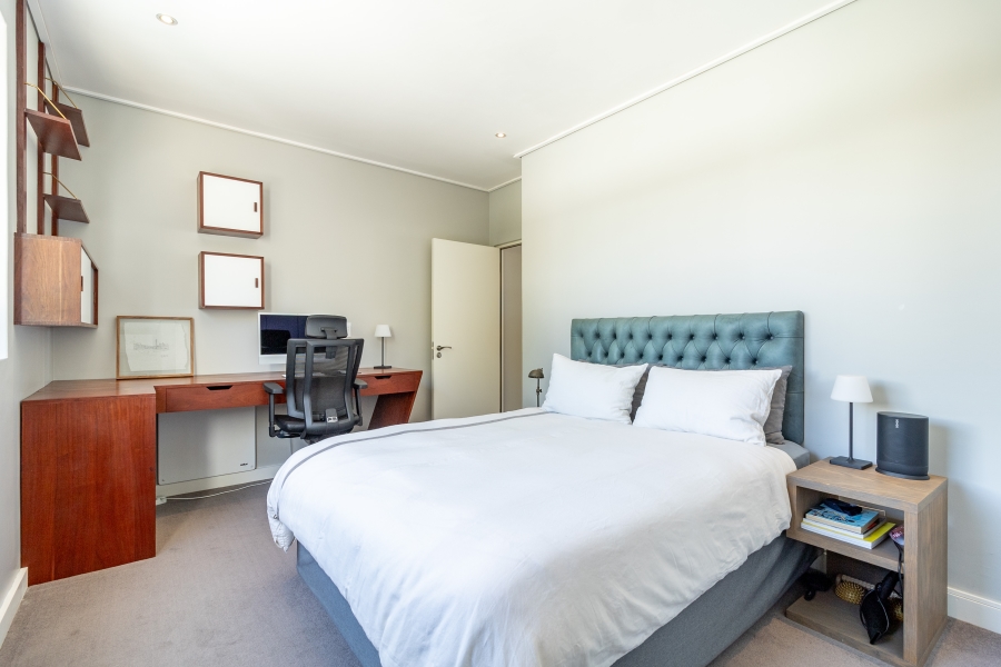 To Let 2 Bedroom Property for Rent in Fresnaye Western Cape